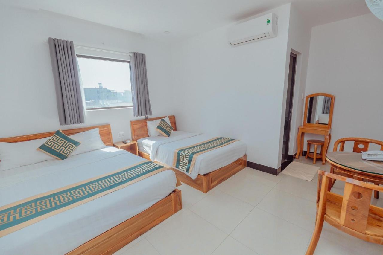 Luxury Hotel Phu Yen Tuy Hoa Exterior photo